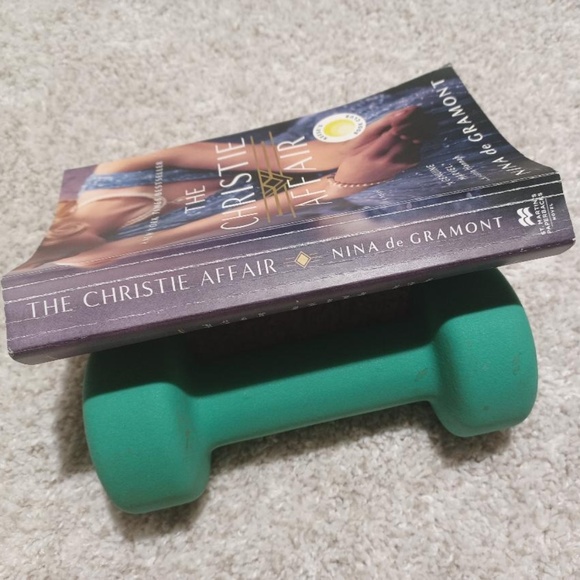 THE CHRISTIE AFFAIR by Nina de Gramont Paperback - Picture 4 of 4